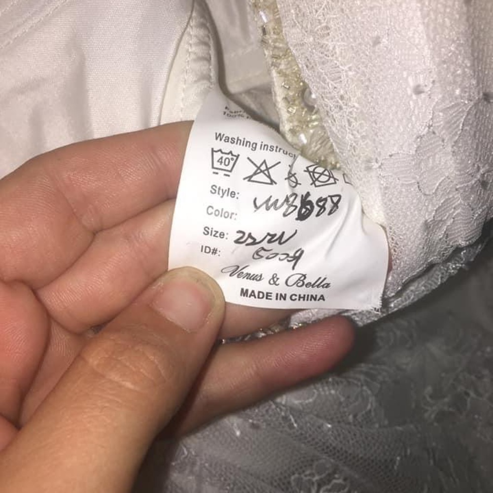 Wedding dress size 22